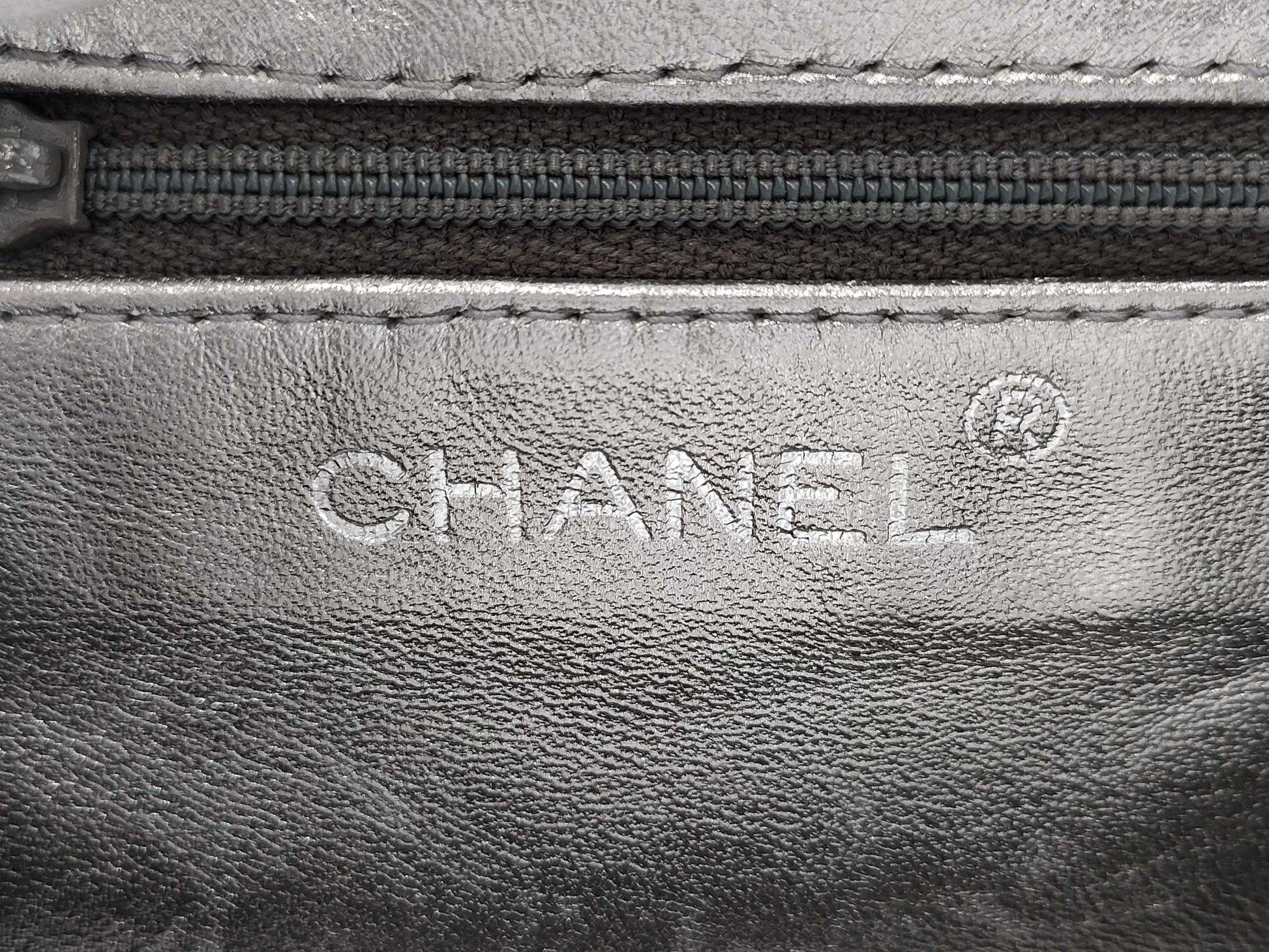 CHANEL Chain Shoulder Bag with Clasp, Seal No. 3, Shoulder Bag