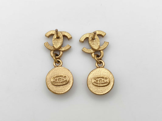 CHANEL 02A Coco Mark Button Swing Earrings