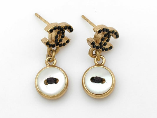 CHANEL 02A Coco Mark Button Swing Earrings