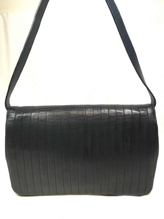 CHANEL Vintage Shoulder Bag