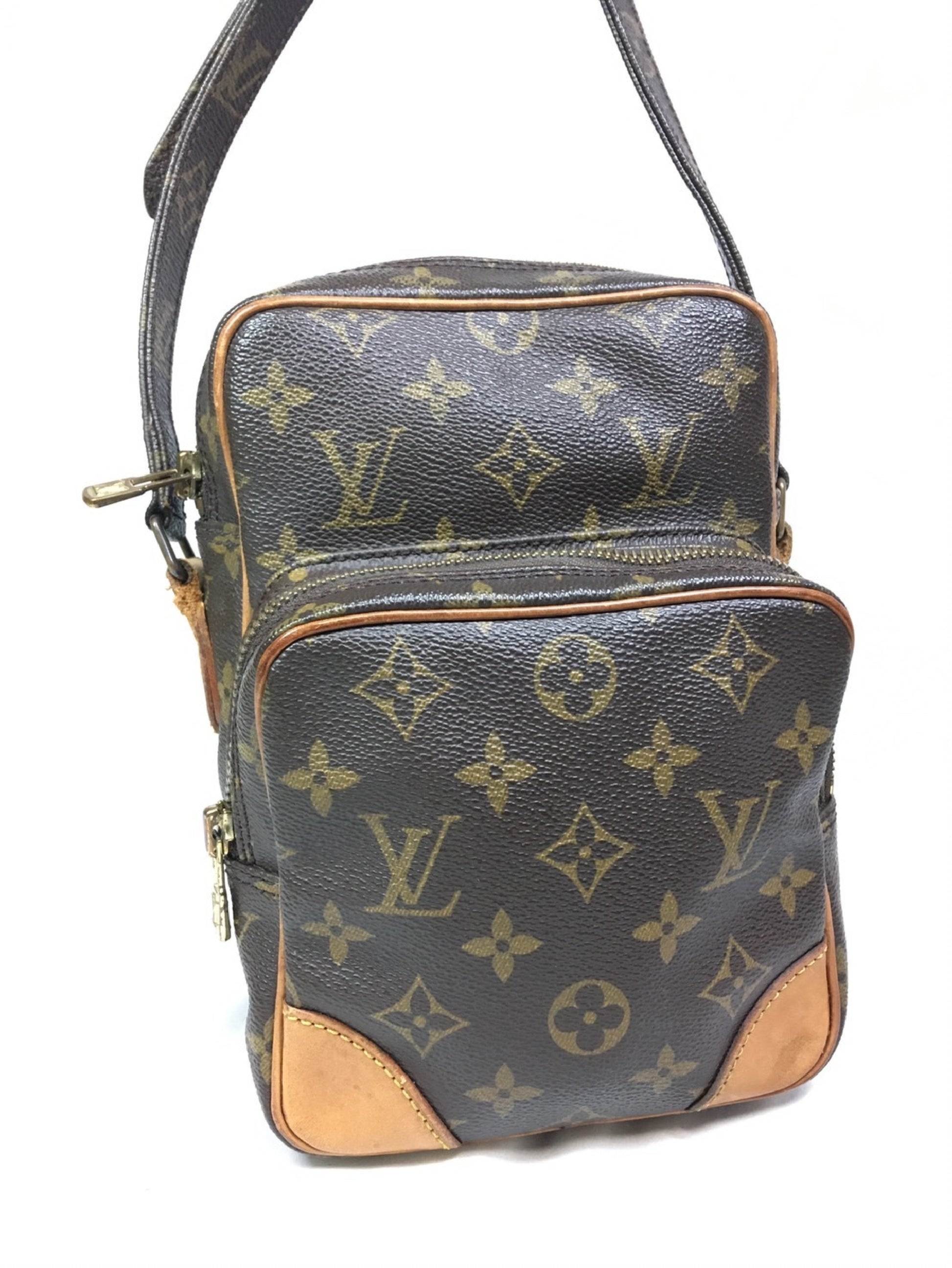 LOUIS VUITTON Louis Vuitton Monogram Amazon Shoulder Bag
