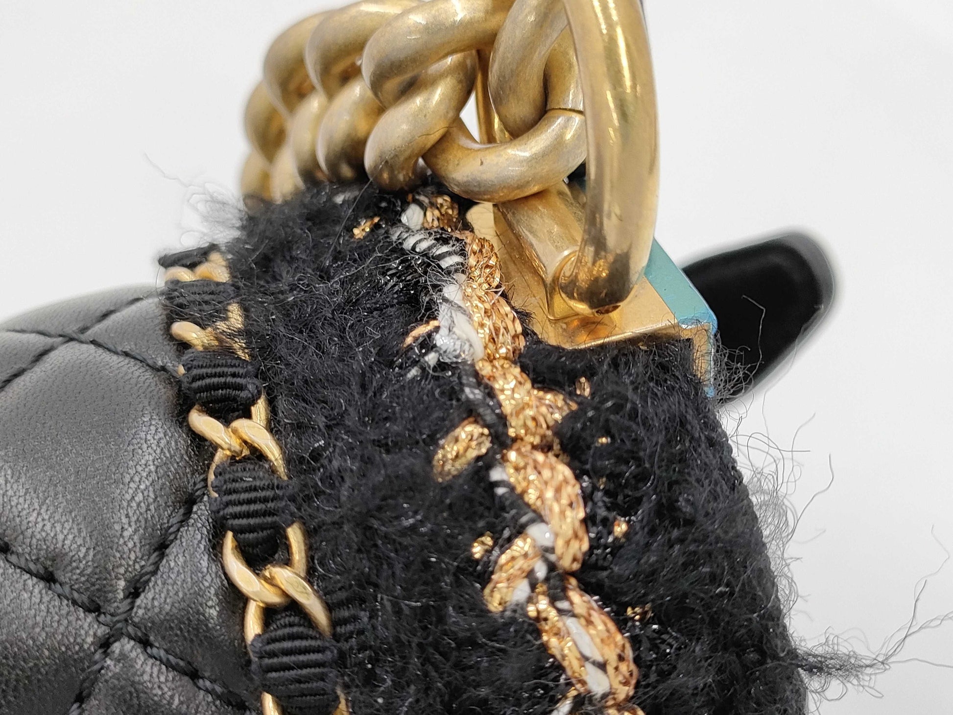 CHANEL Boy Chanel 25 Grained Calfskin Shoulder Bag with Gold Hardware and Black Chain, Card and Seal, No. 23, A67086