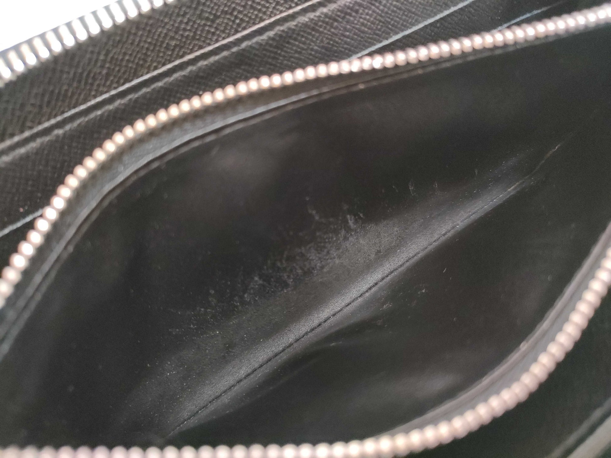 LOUIS VUITTON RFID Unverifiable CA4130 Epi Louis Vuitton Wallet