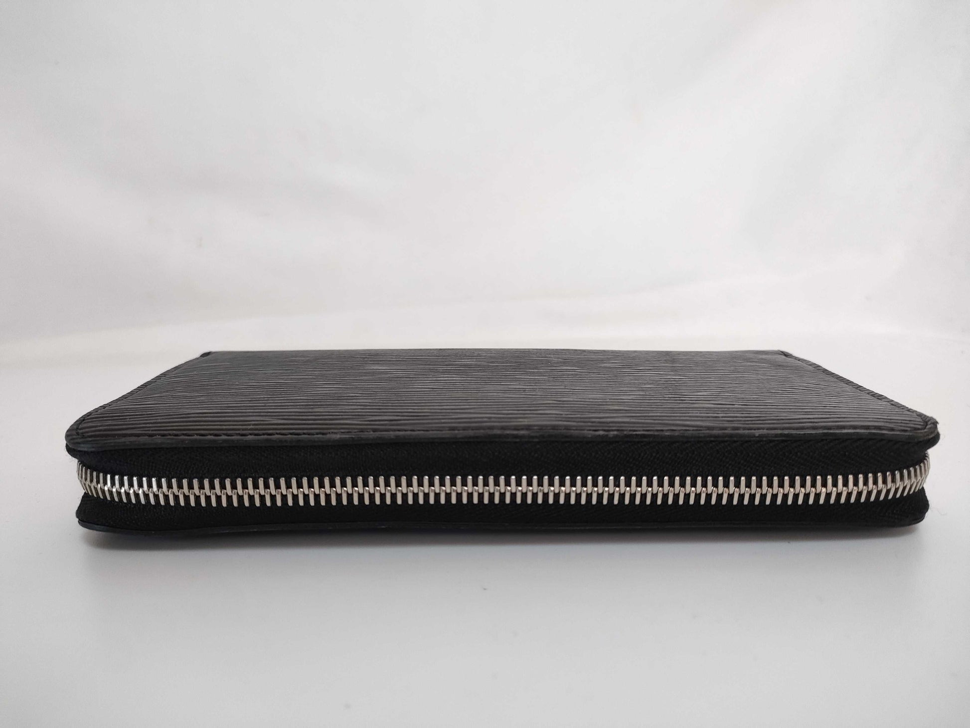 LOUIS VUITTON RFID Unverifiable CA4130 Epi Louis Vuitton Wallet