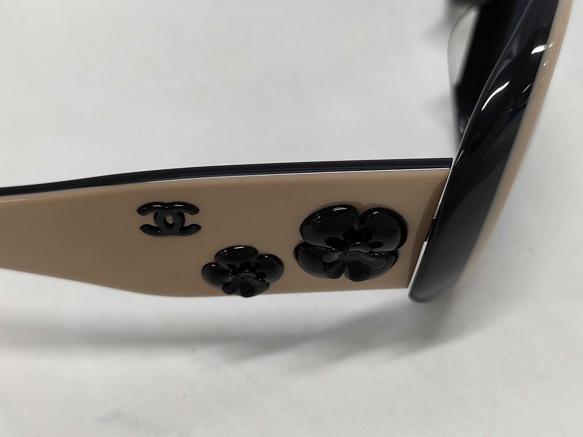  CHANEL Camellia Sunglasses Sunglasses and Glasses