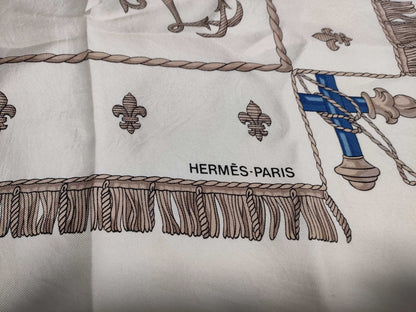 HERMES Scarf Scarf