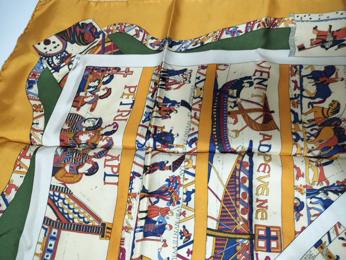 HERMES Carre Hermes Scarf Scarf