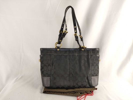 COACH Coach handbag handbag