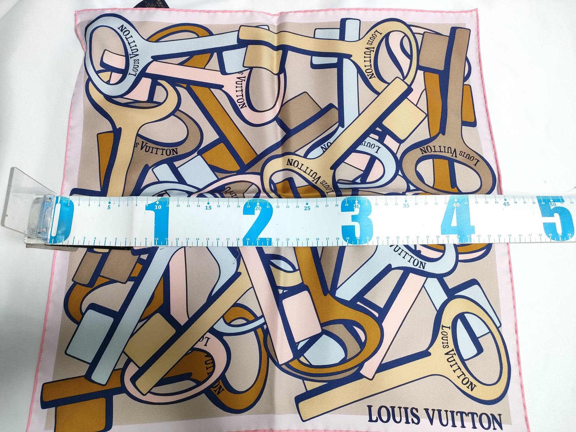 LOUIS VUITTON LV Scarf Scarf