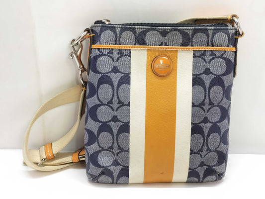 COACH Signature Coach Shoulder Bag Shoulder Bag