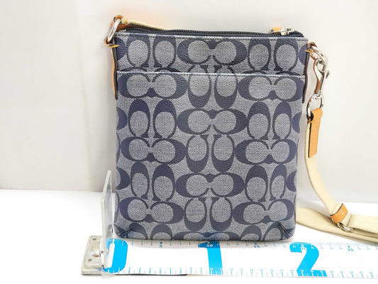 COACH Signature Coach Shoulder Bag Shoulder Bag