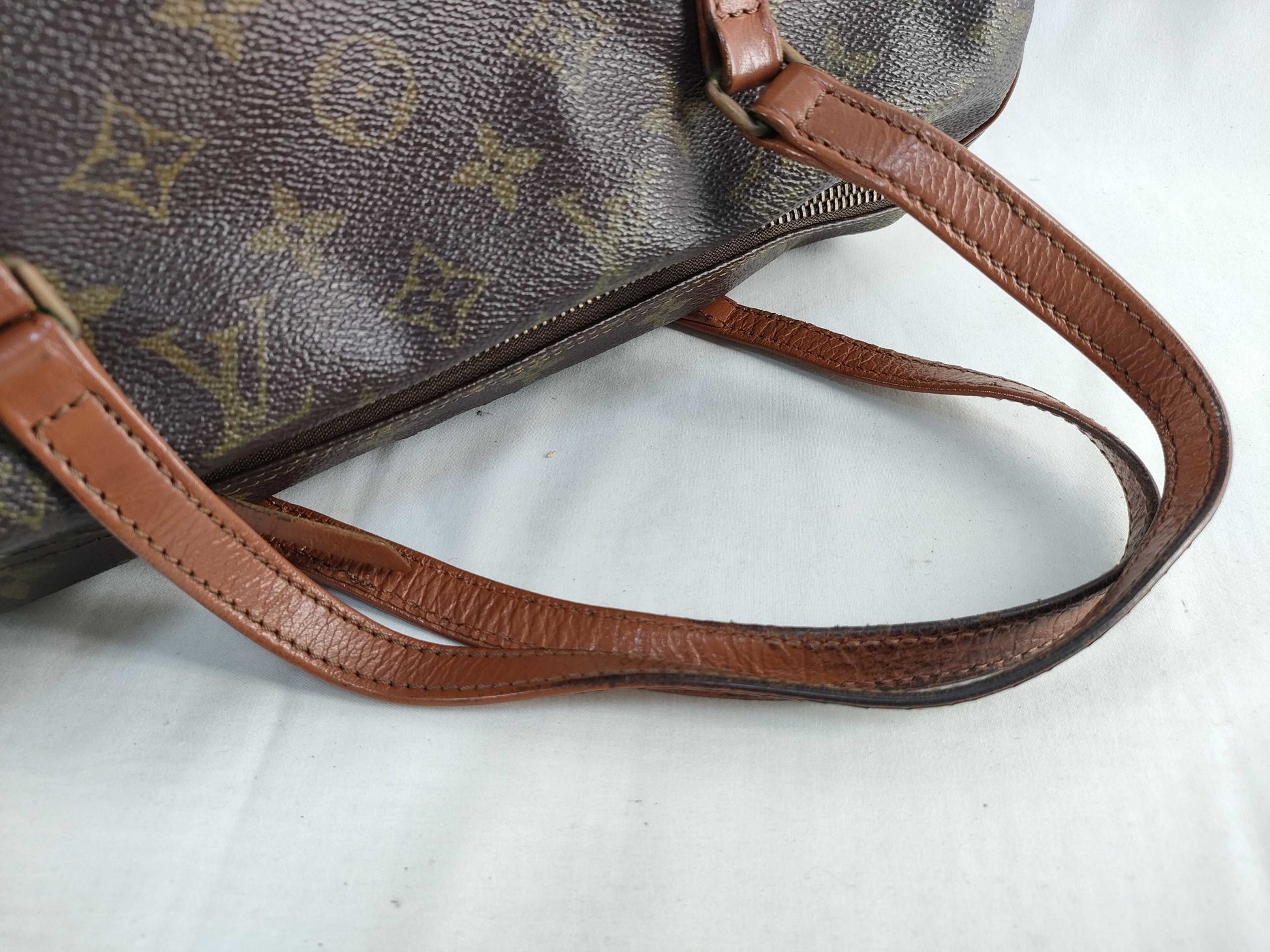 LOUIS VUITTON Monogram LV Bag Handbag