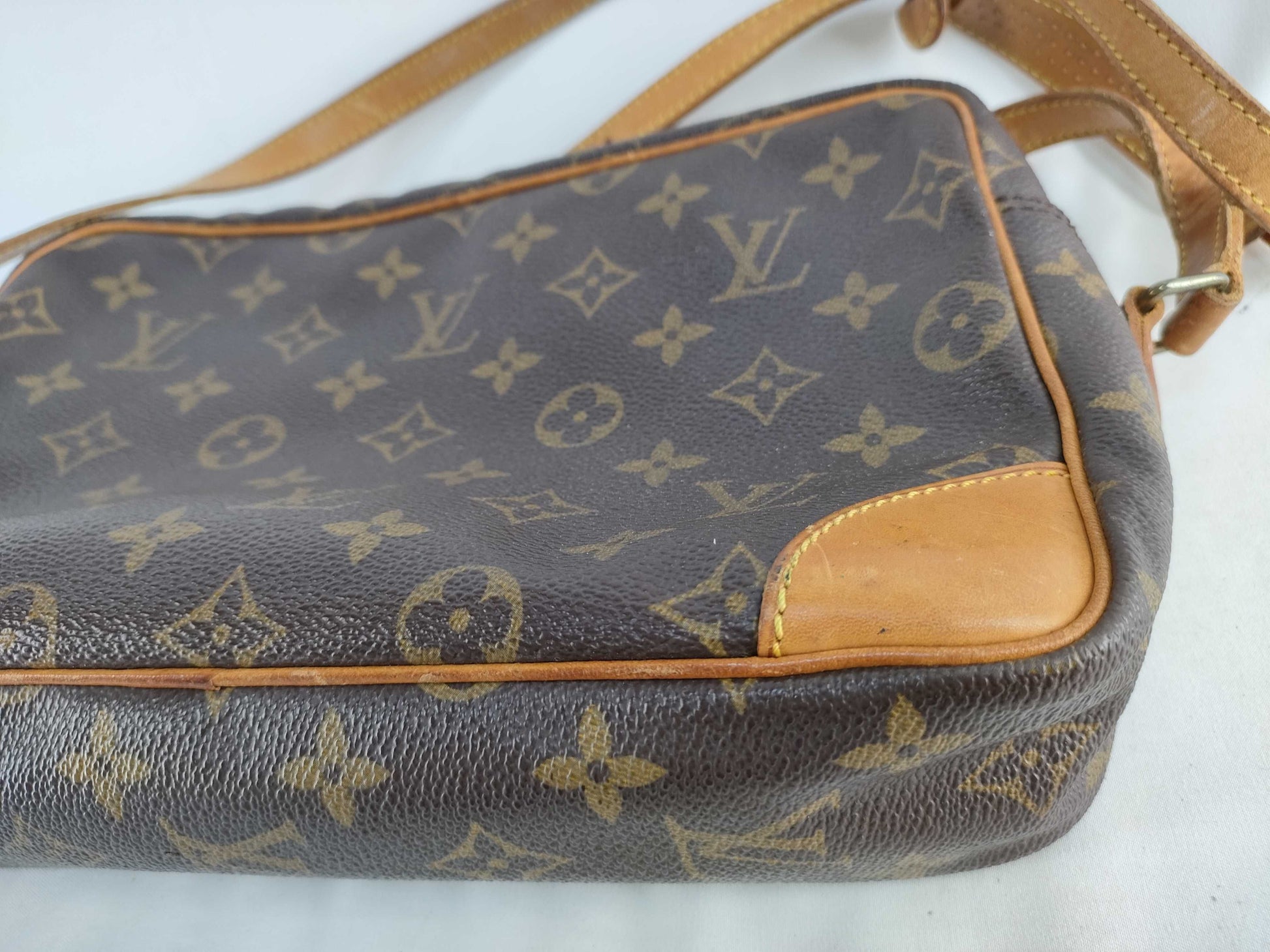 LOUIS VUITTON Monogram LV Shoulder Bag Shoulder Bag