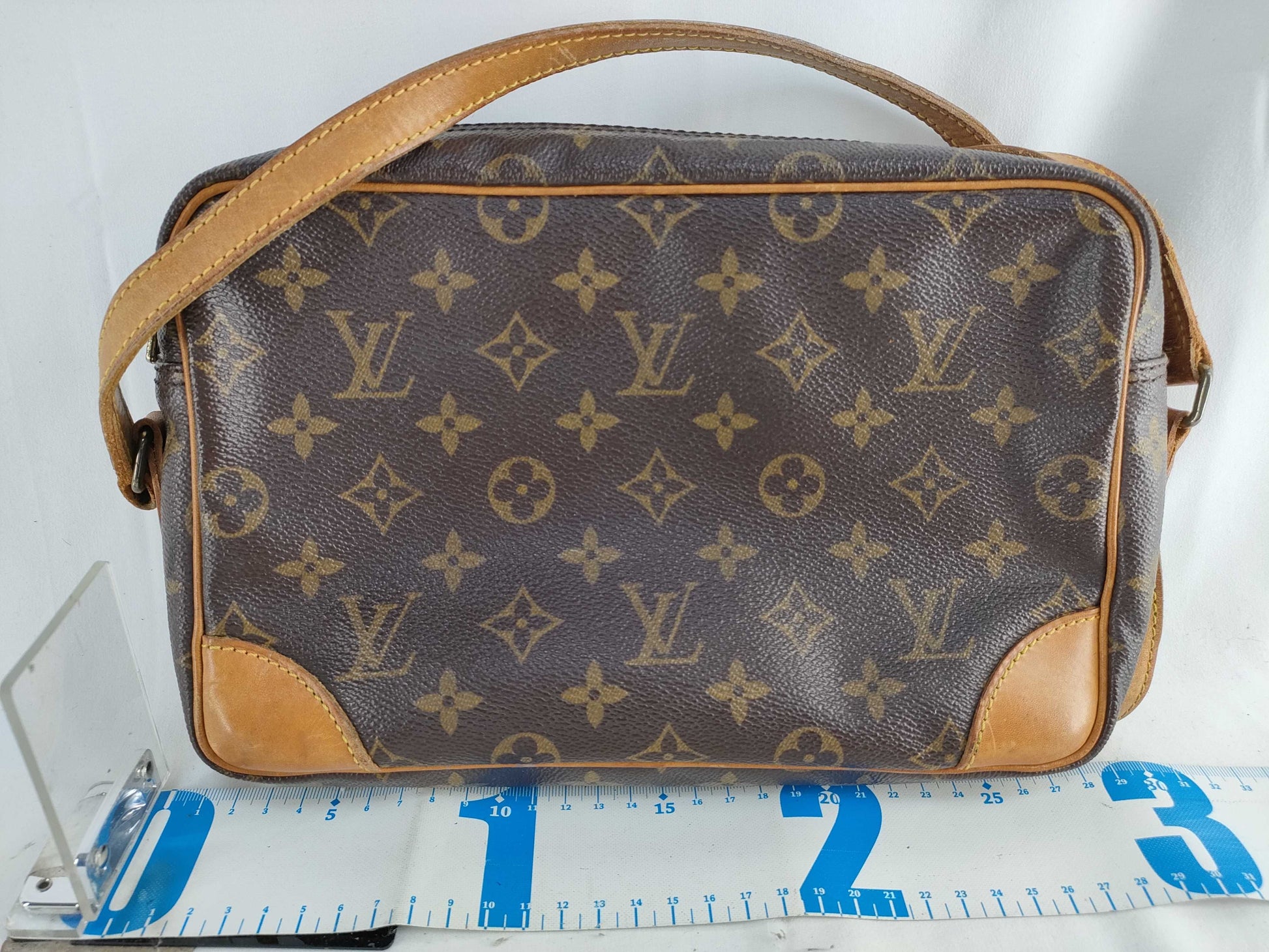 LOUIS VUITTON Monogram LV Shoulder Bag Shoulder Bag