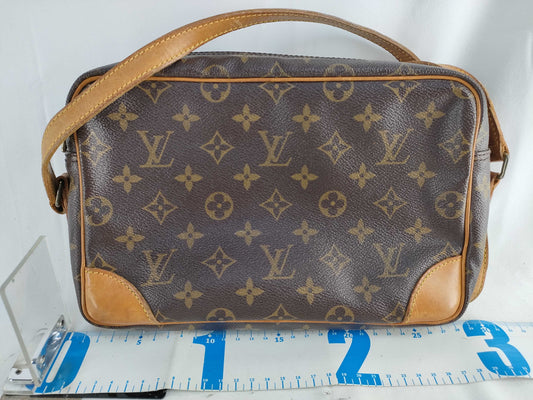 LOUIS VUITTON Monogram LV Shoulder Bag Shoulder Bag