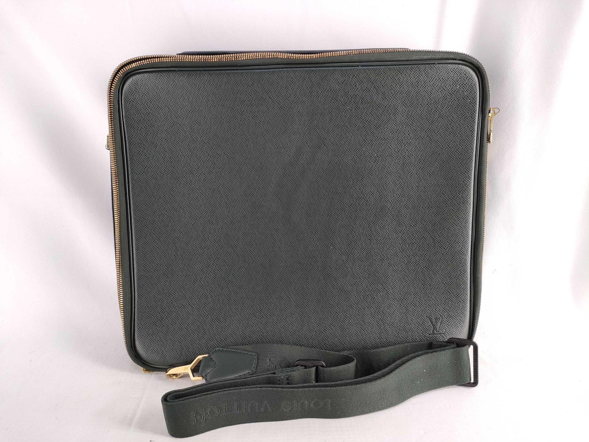 LOUIS VUITTON Taiga LV Business Bag Business Bag