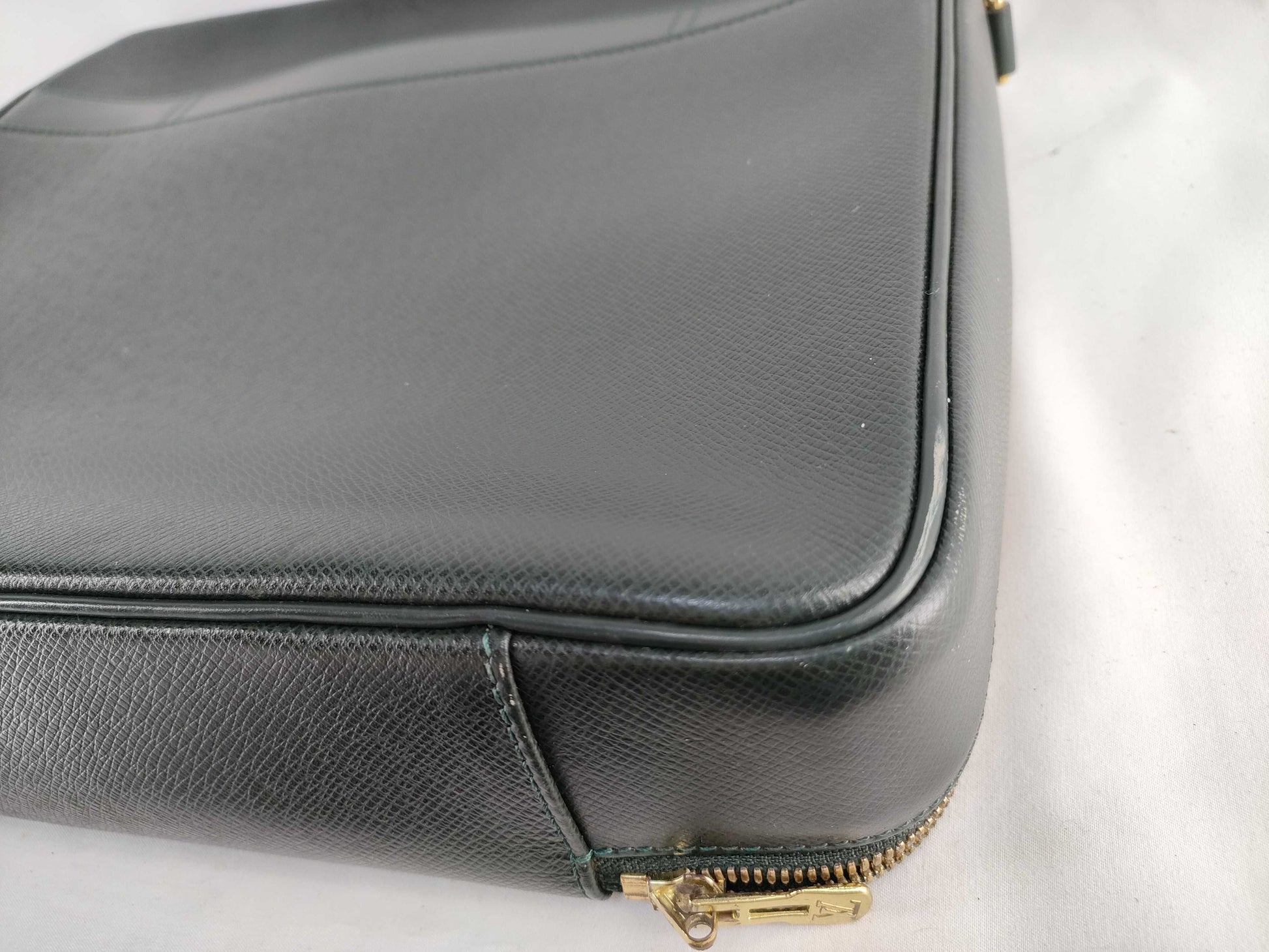 LOUIS VUITTON Taiga LV Business Bag Business Bag