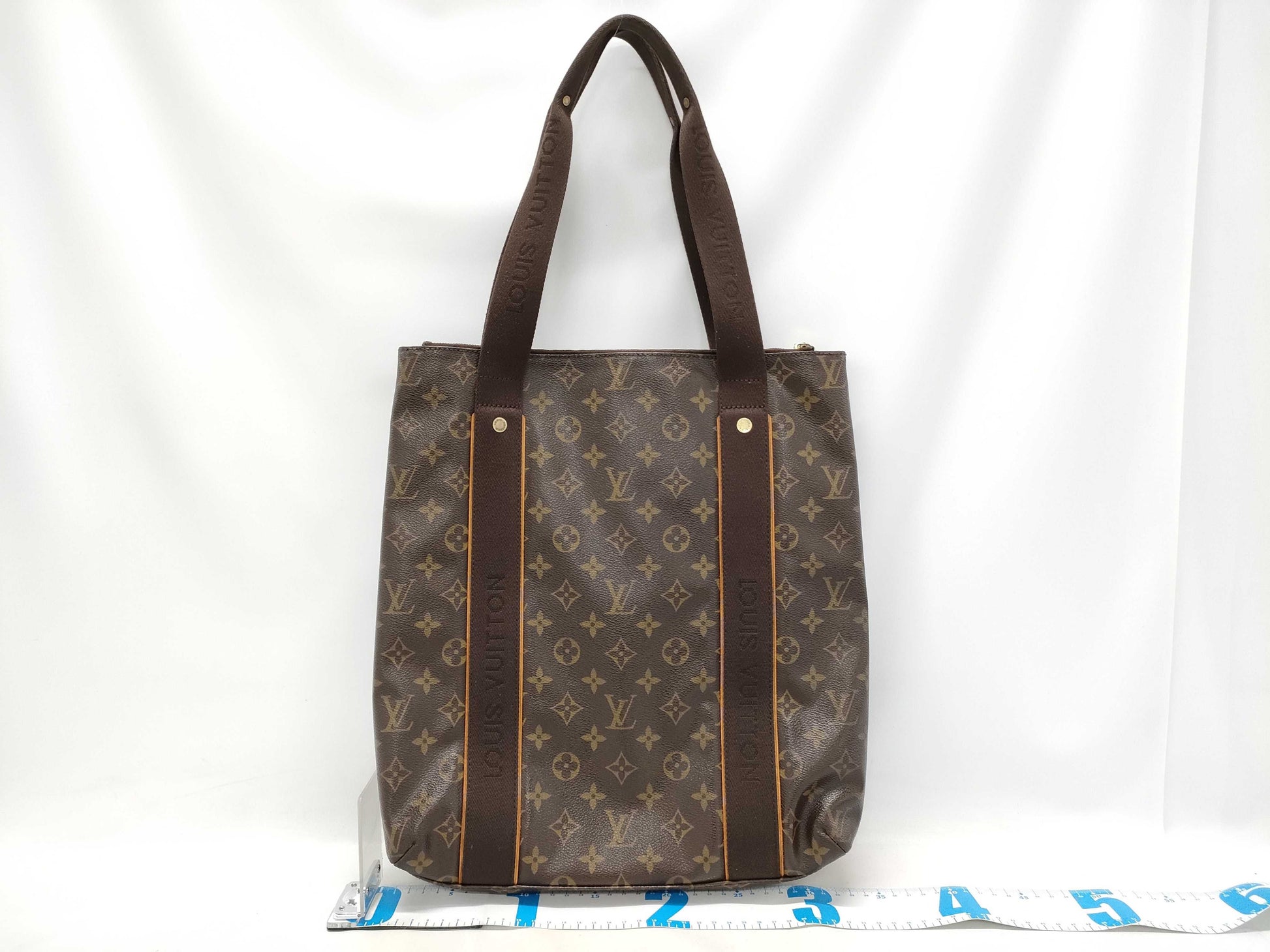 LOUIS VUITTON Monogram Louis Vuitton Monogram M53013 Cabaret Bobble Tote Bag