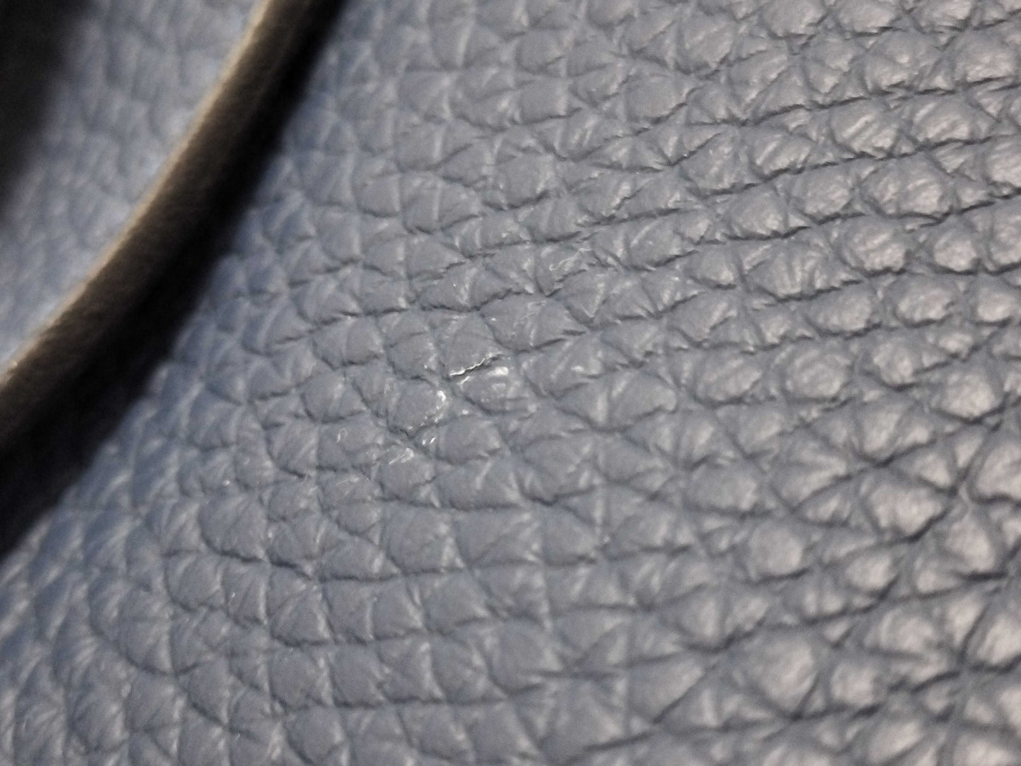 HERMES Lindy 26 Blue Tie Handbag in Taurillon Clemence Leather with Silver Hardware and K Stamp