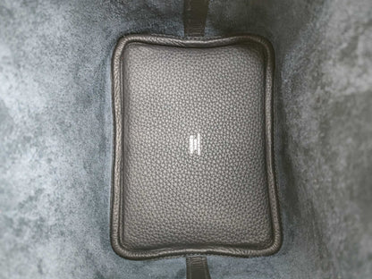 HERMES Picotin Lock 18 Bleu Nuit Taurillon Clemence Leather Handbag with Silver Hardware and U Stamp