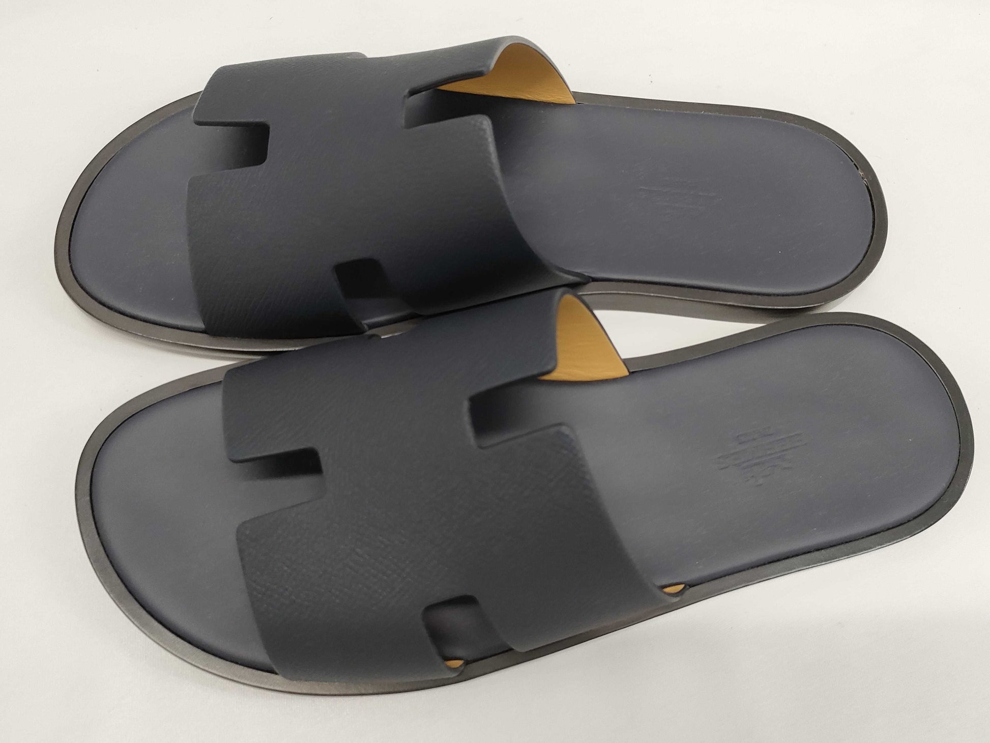 HERMES Sandals "Izmir" Marine Size: 41 Sandals