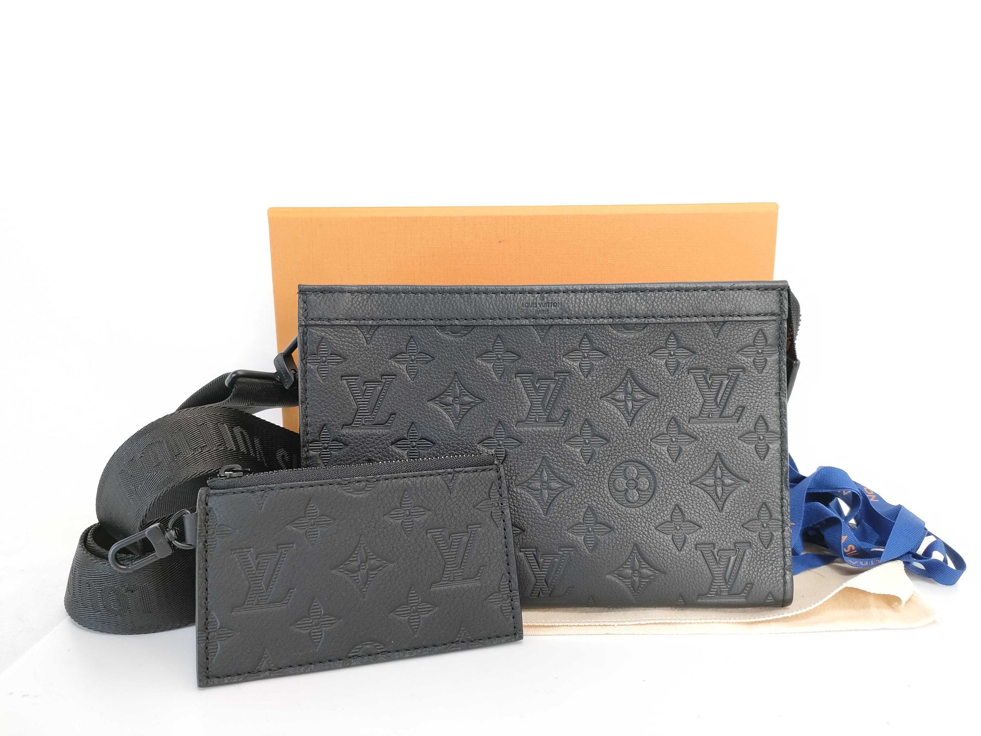 LOUIS VUITTON RFID Verified, Serial Number Unverifiable, Monogram Empreinte Louis Vuitton Empreinte M81115 Shoulder Bag