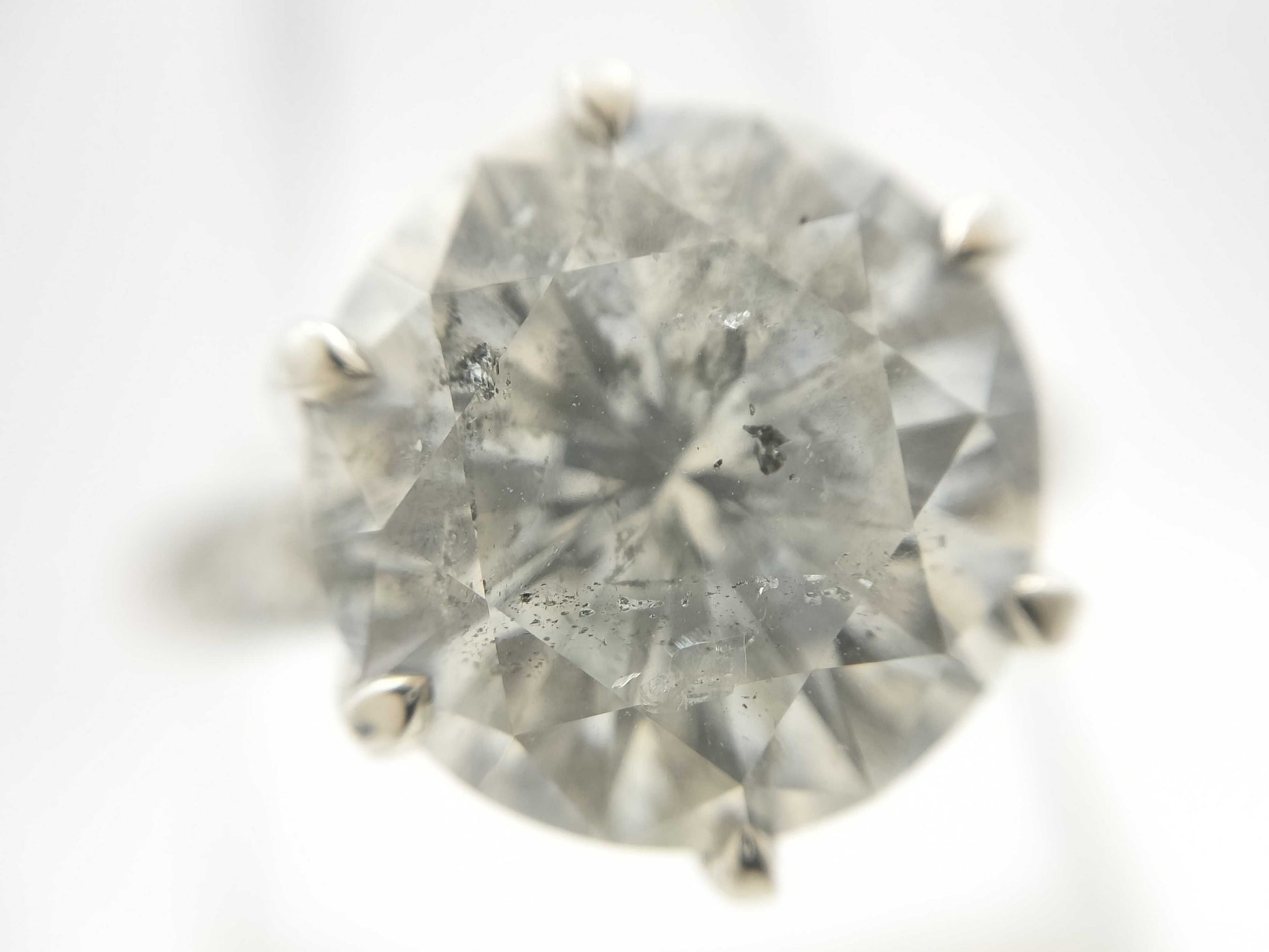D5.040ct FD0.22ct PT900 7.7g Ring 