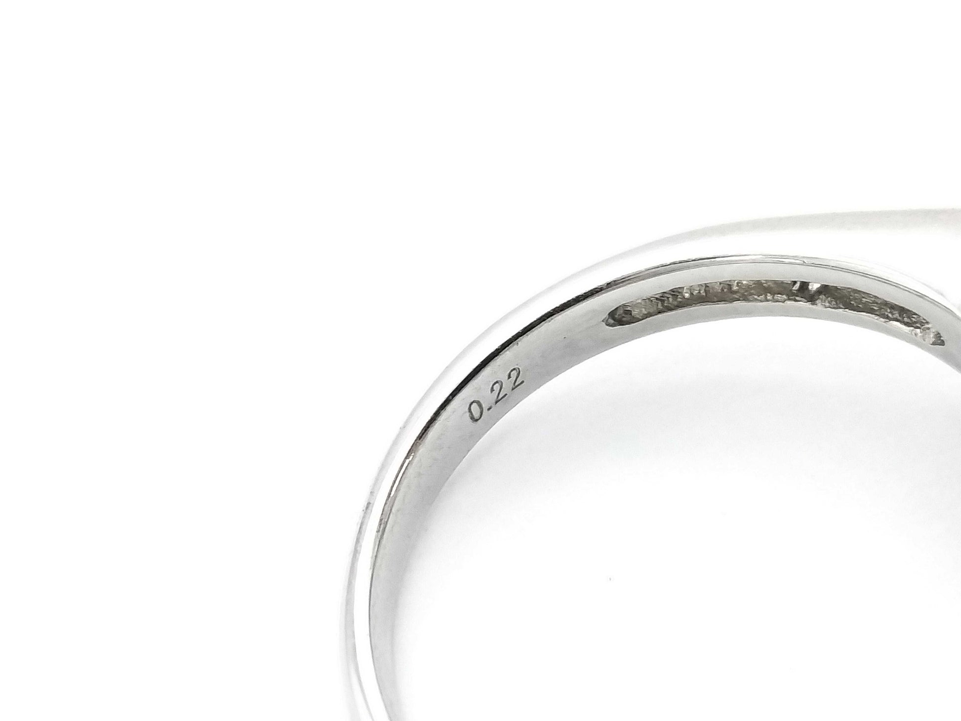 D5.040ct FD0.22ct PT900 7.7g Ring 