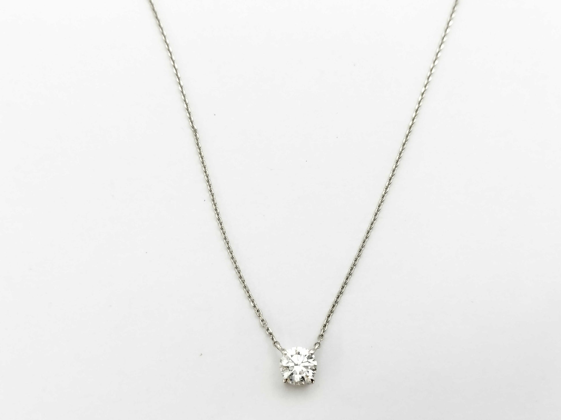 D0.605ct PT900/850 2.4g Necklace 