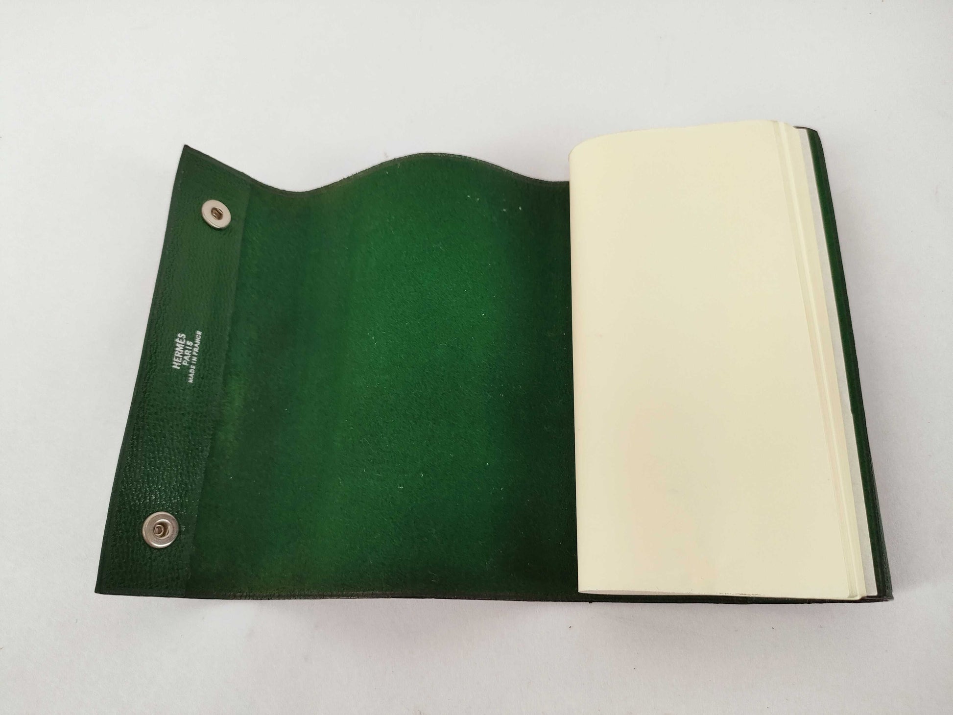 HERMES Cahier Rail Roll with Z Engraving, Green, Other Accessories