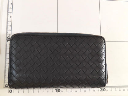 BOTTEGA VENETA Bottega Intrecciato Round Zip Long Wallet Black Wallet