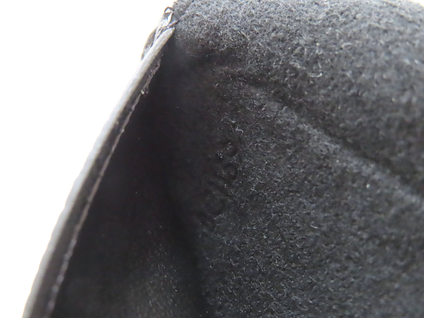 LOUIS VUITTON Monogram Empreinte iPhone 11 Folio Noir M69709 Other Accessories
