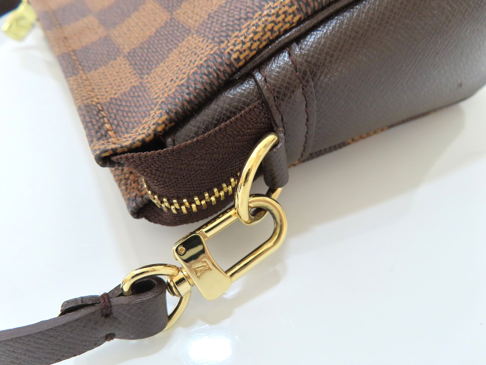 LOUIS VUITTON Damier Truth Makeup Pouch N51982 SP0010 Pouch