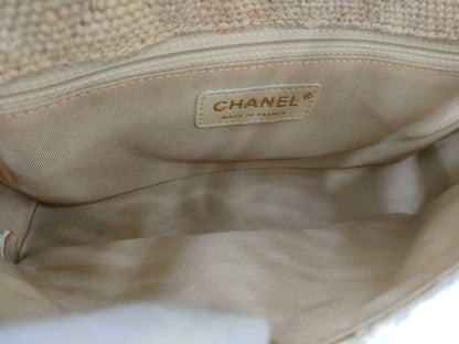 CHANEL Straw x Sequin Gold Shoulder Bag 13474339