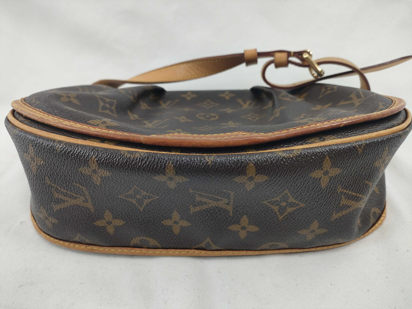 LOUIS VUITTON Monogram Menilmontant Shoulder Bag