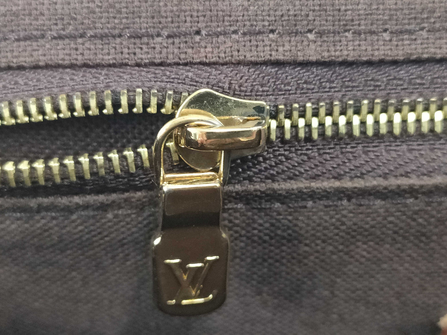 LOUIS VUITTON Monogram Menilmontant Shoulder Bag