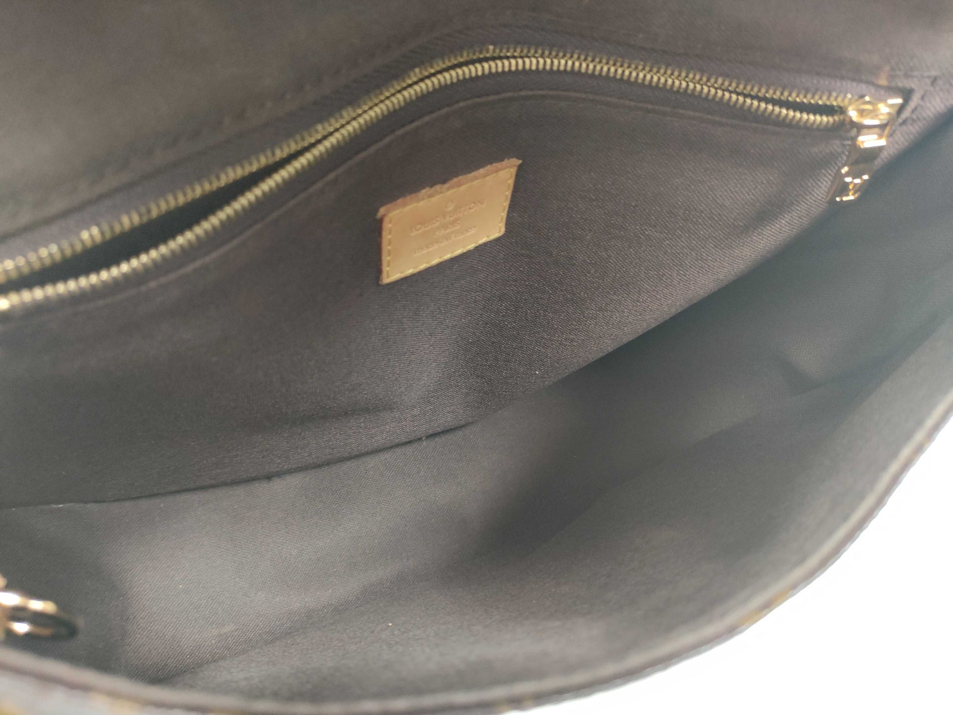 LOUIS VUITTON Monogram Menilmontant Shoulder Bag