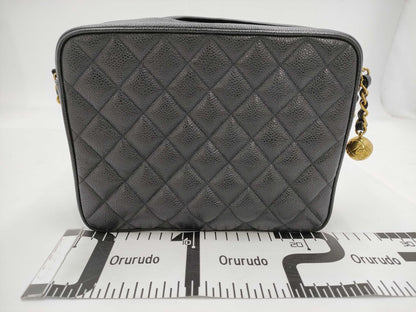 CHANEL shoulder bag