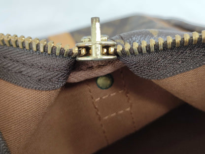 LOUIS VUITTON Monogram Louis Vuitton Boston Bag
