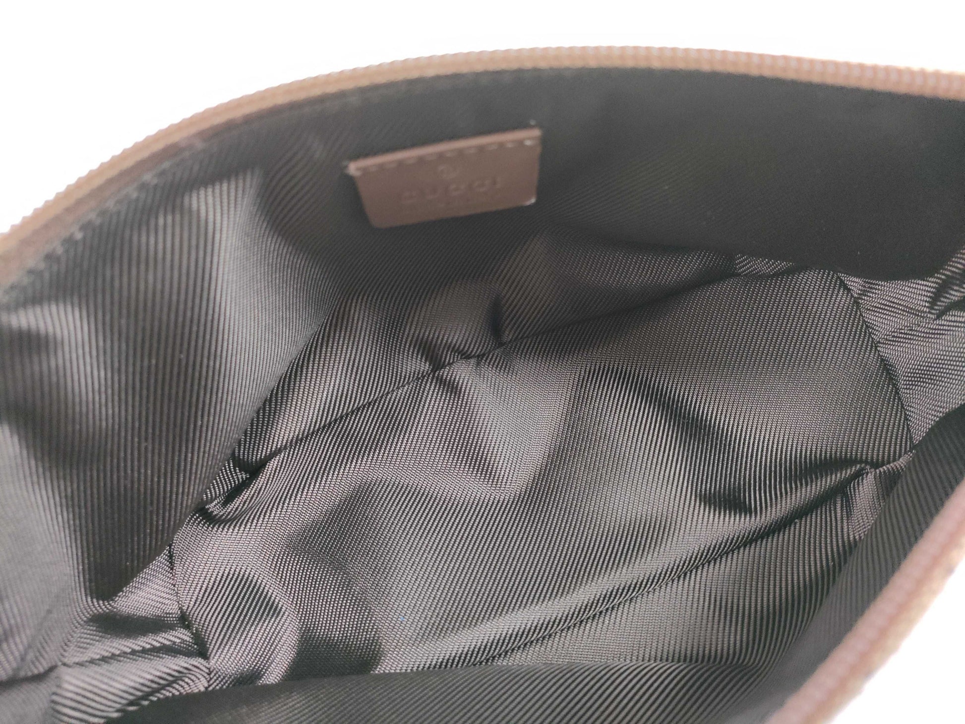 GUCCI GG Canvas GUCCI Pouch Pouch