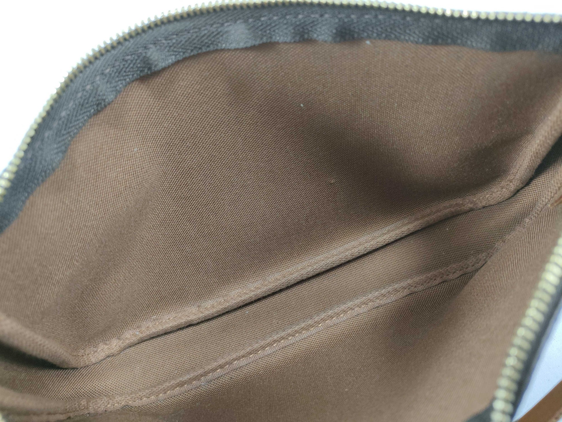 LOUIS VUITTON Monogram LV Pochette Pouch