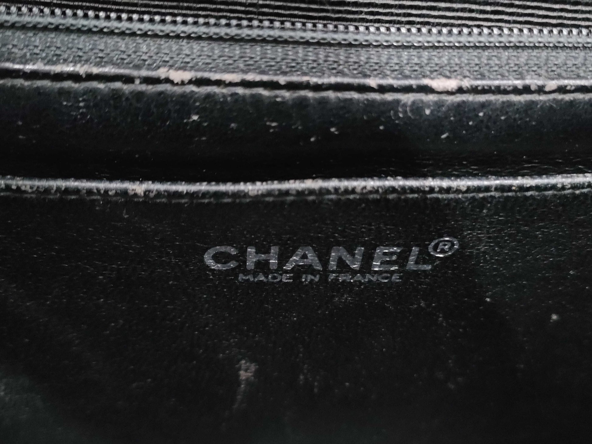 CHANEL Caviar Skin Matelasse 30 Shoulder Bag