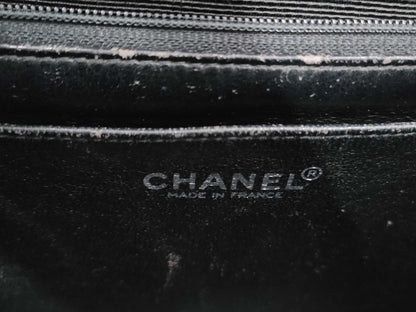 CHANEL Caviar Skin Matelasse 30 Shoulder Bag