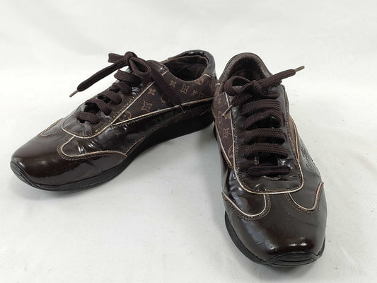 LOUIS VUITTON Enamel Monogram Low-Cut Sneakers, Size 22.5cm