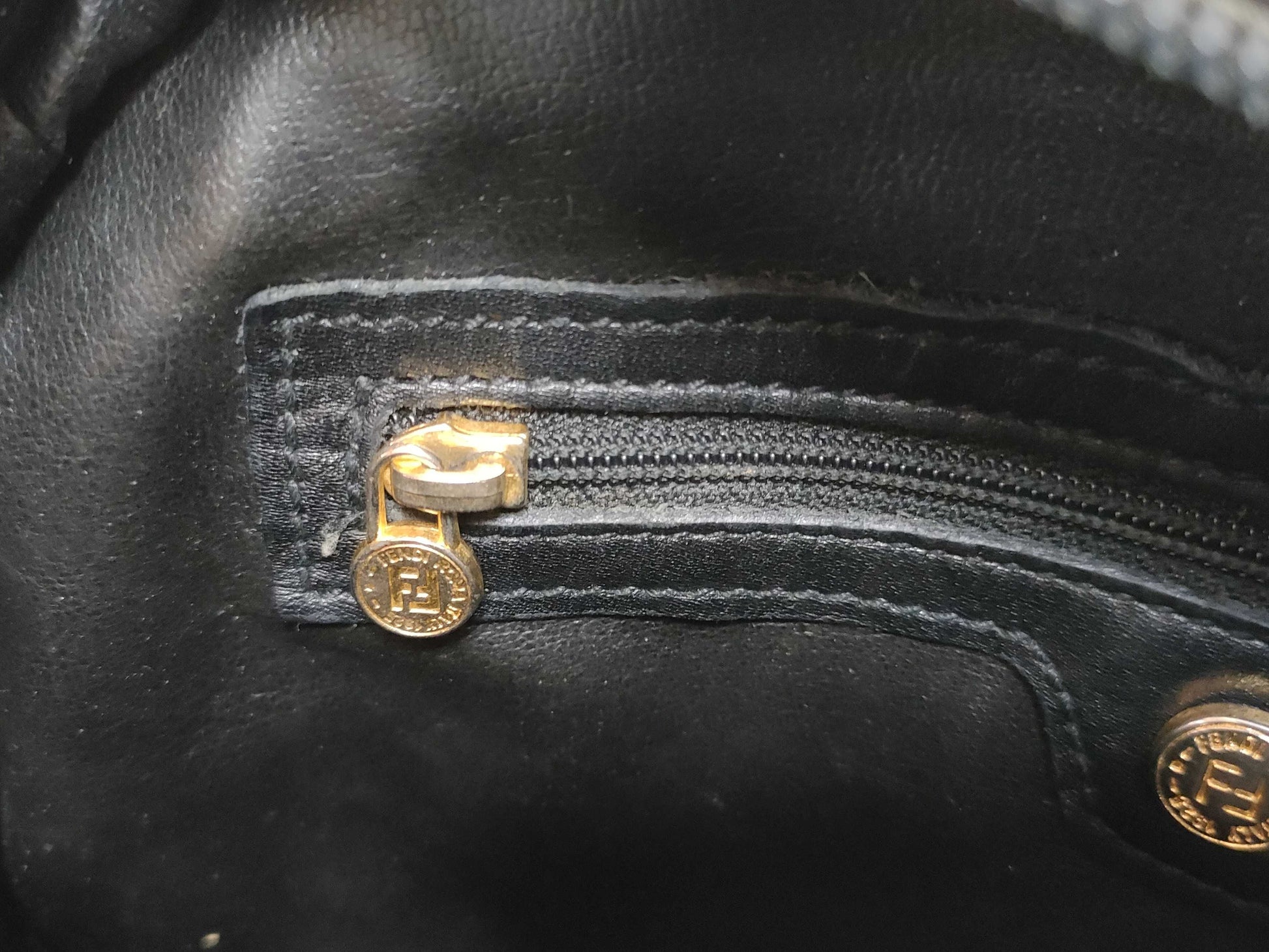 FENDI Leather Shoulder Bag Shoulder Bag