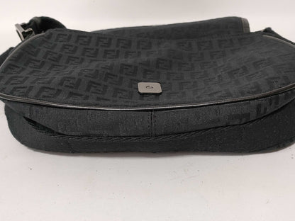 FENDI Zucca pattern Zucchino shoulder bag in black canvas and leather, 8BR320
