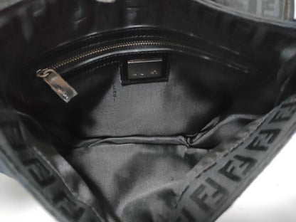 FENDI Zucca pattern Zucchino shoulder bag in black canvas and leather, 8BR320