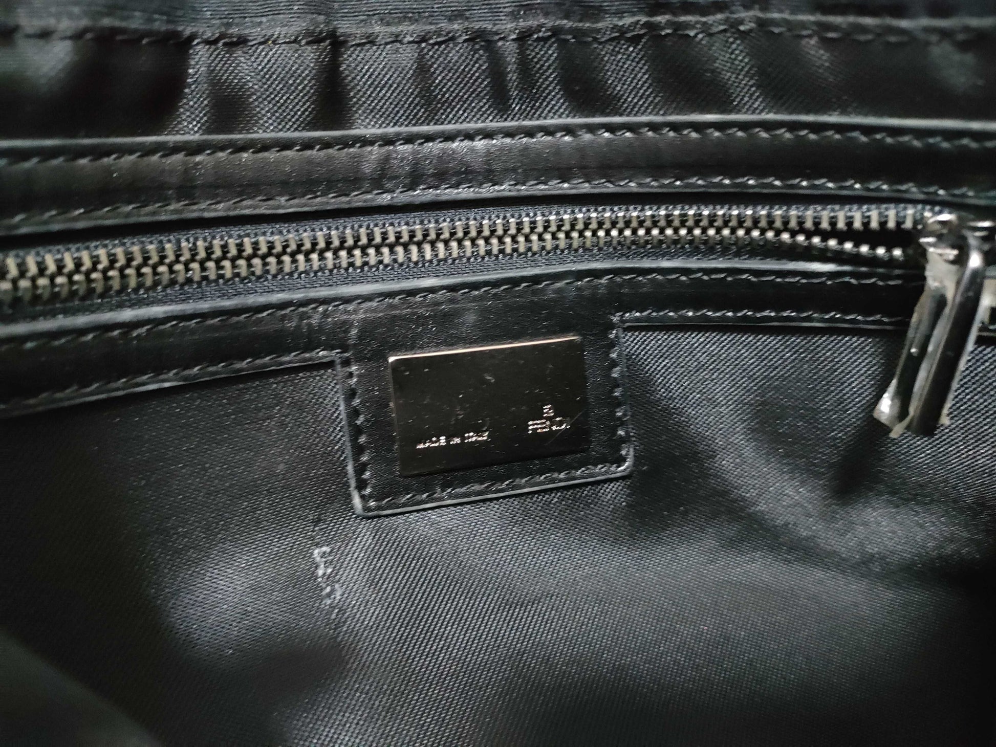 FENDI Zucca pattern Zucchino shoulder bag in black canvas and leather, 8BR320