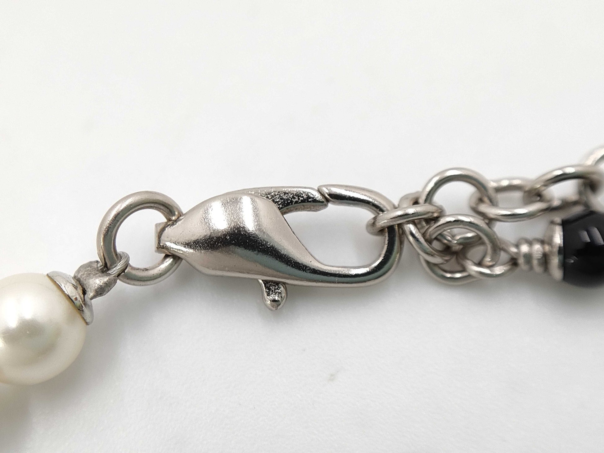CHANEL Pearl 03C Necklace