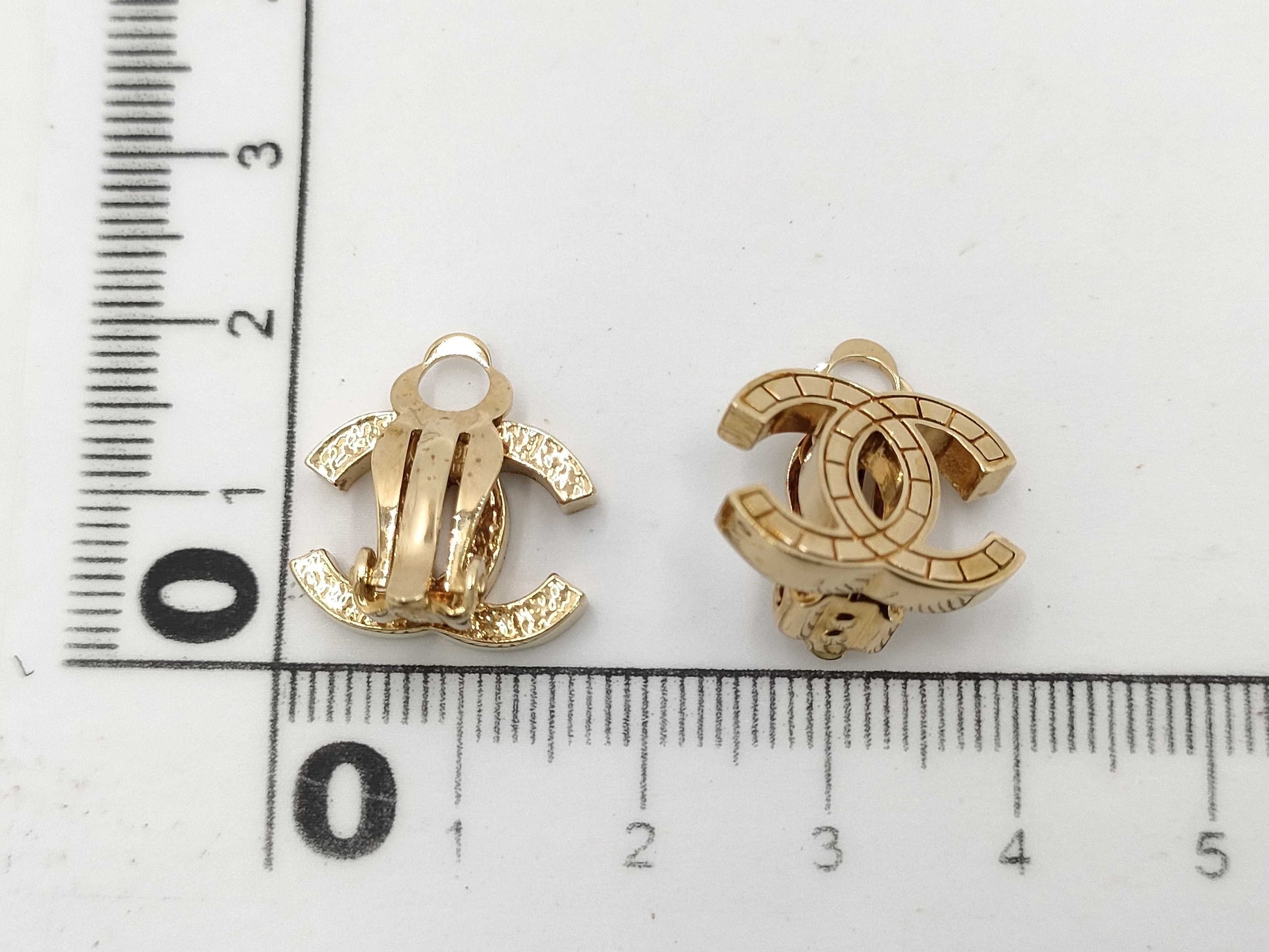 CHANEL Coco Mark 03P Earrings